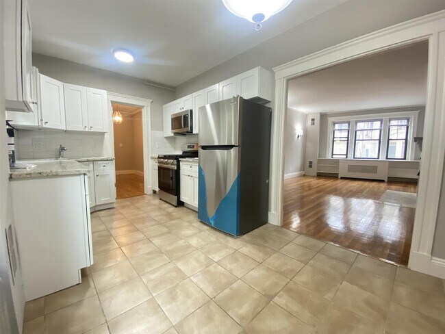 1558 Massachusetts Ave unit 24, Cambridge, MA 02138 - photo 2