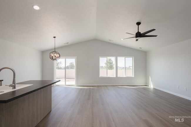 3096 N Arroyo Vista Way, Kuna, ID 83634 - photo 2