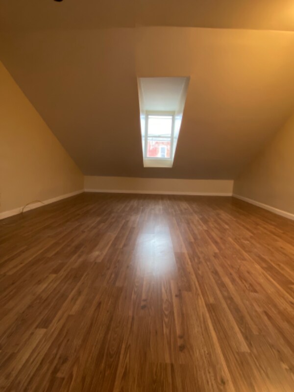 767 N 8th St, Reading, PA 19604