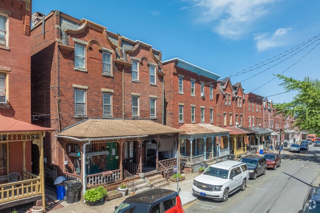 Brick rowhouses are one of the more common style of housing found in South Allison Hill.