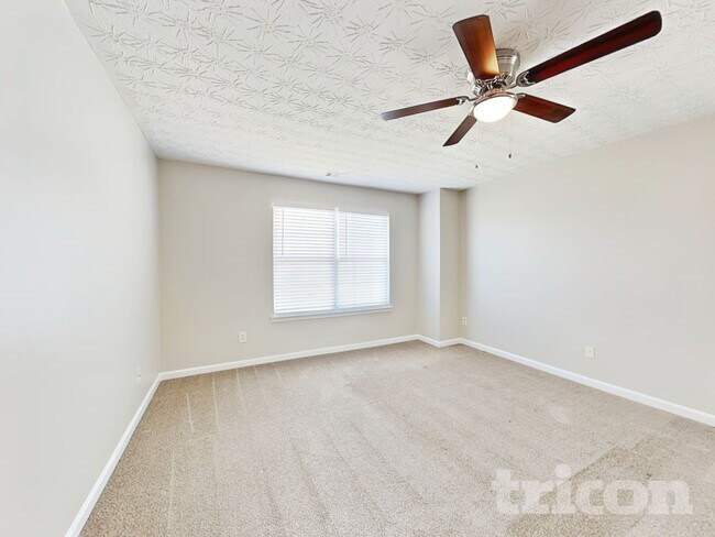 305 Sarasota Ln, Locust Grove, GA 30248 - photo 7