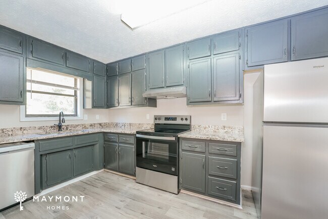 5946 Bretton Woods Dr, Lithonia, GA 30058 - photo 7