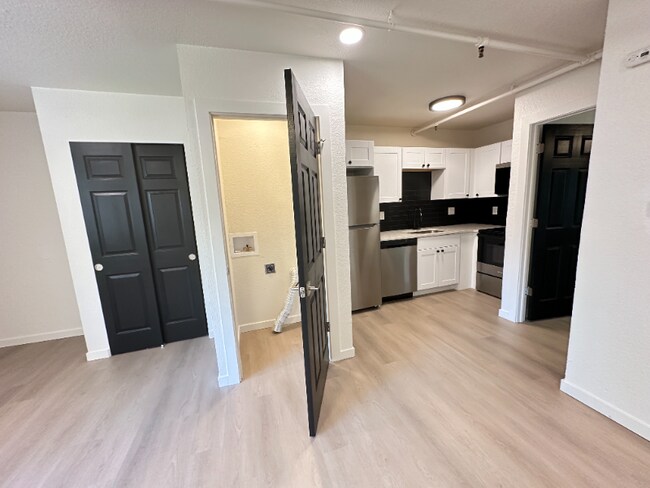 1216 Maple St unit 2, Fort Collins, CO 80521 - photo 6