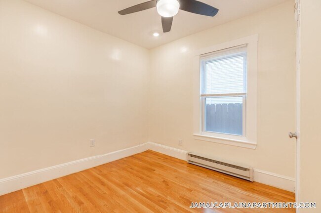 126 Day St unit 1, Jamaica Plain, MA 02130 - photo 5