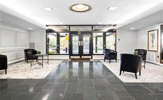 2965 Pharr Court South NW Unit 618, Atlanta, GA 30305