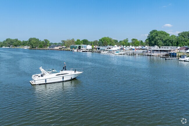 Boaters enjoy the weather on Little Calumet River in Burnham, IL.