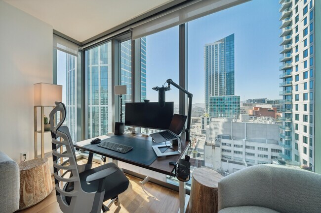 399 Fremont St unit FL14-ID354763P, San Francisco, CA 94105 - photo 3