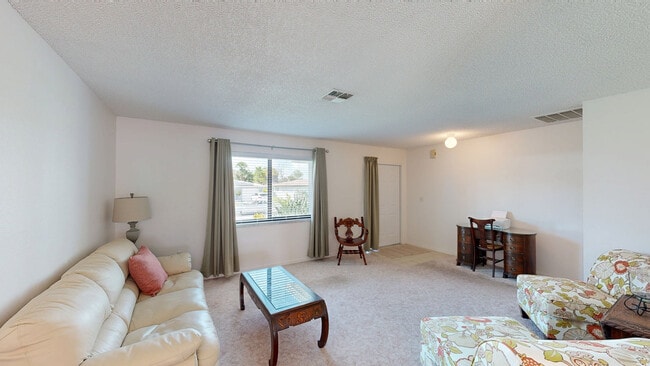 15 Oakland Hills Place, Rotonda West, FL 33947 - photo 2