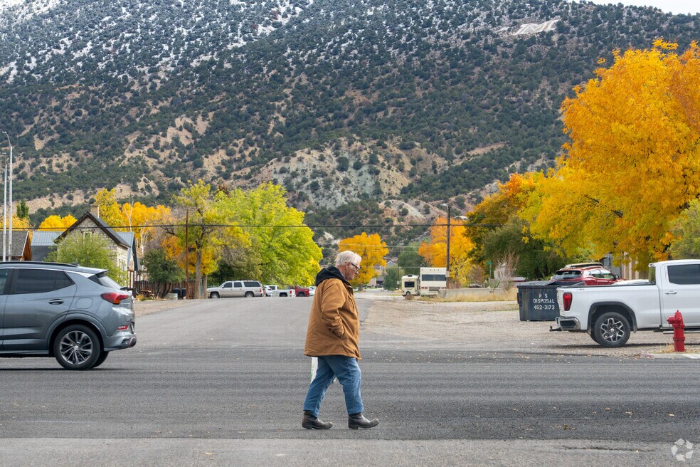 Manti_1027459_TH_102825_FINAL