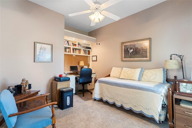 4966 Clubview Ct E, Bradenton, FL 34203 - photo 4