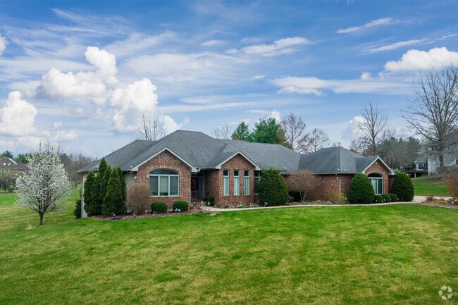 Hillcrest Estates is a neighborhood in Macomb, IL where prices can reach $500,000.