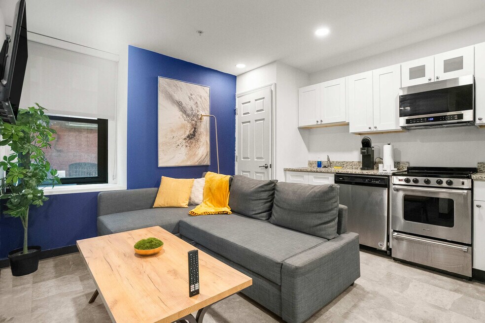 209 9th St unit ID1075261P, Pittsburgh, PA 15222 - photo 1