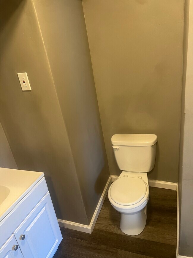 15 Chisholm Ave unit 4, Brockton, MA 02302 - photo 7