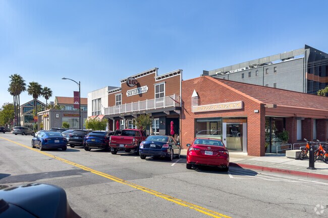 The Sixteen Mile House is a steak, seafood and cocktail restaurant in Millbrae.