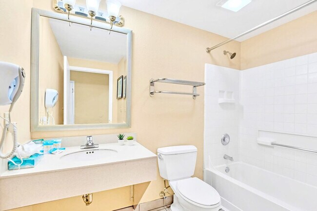 7601-7601 Canada Ave unit ID1325657P, Orlando, FL 32819 - photo 3