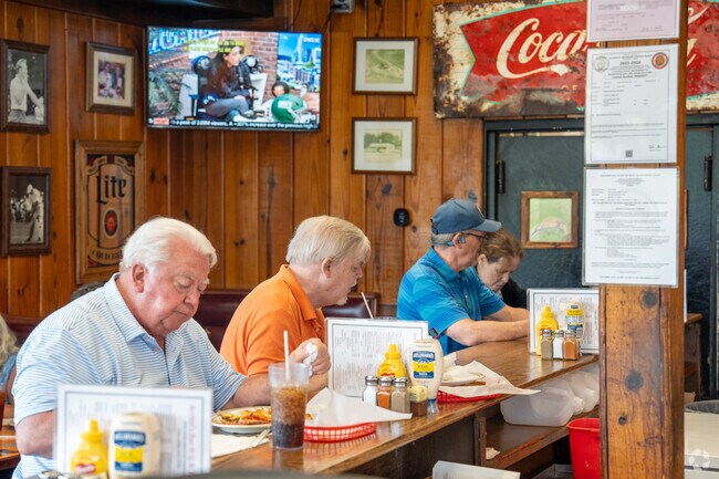 Find out why the Hoover locals love Archie's BBQ & Burgers.