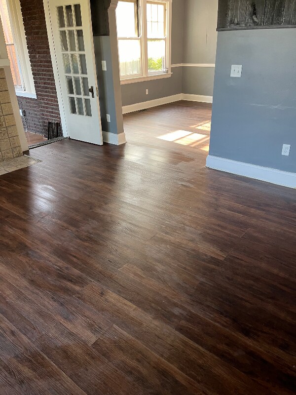 672 N Fred Shuttlesworth Cir unit 1, Cincinnati, OH 45229 - photo 2