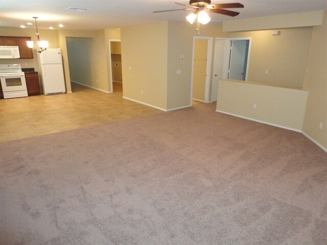 5906 W Southgate Ct, Phoenix, AZ 85043 - photo 3