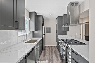 316 16th St, Huntington Beach, CA 92648