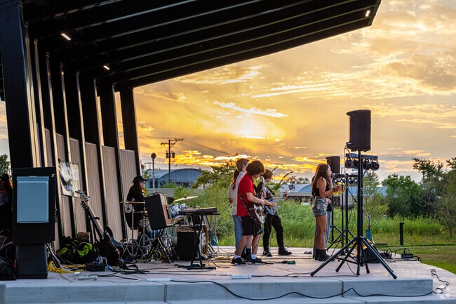 Fox Lake Friday Night Concert Series  features a variety of bands.