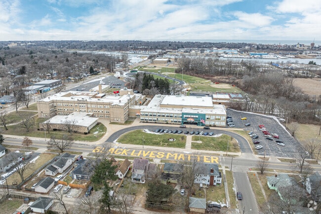 Benton Harbor High School is a public school located in Benton Harbor, Michigan.