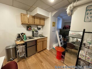 405 Beacon St Unit B, Boston, MA 02115