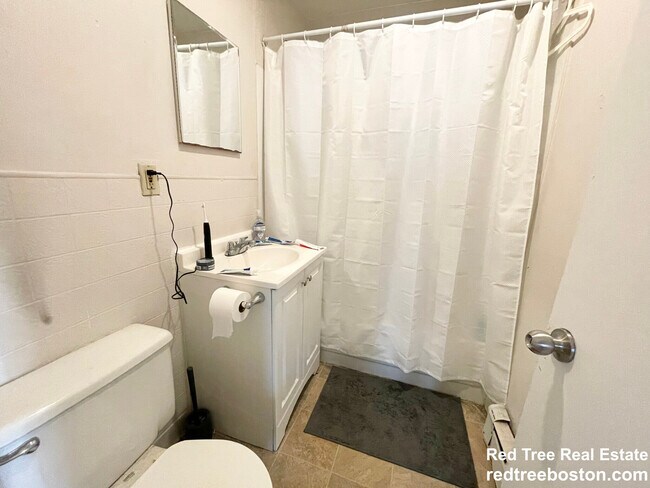 1572 Tremont St unit 2, Roxbury Crossing, MA 02120 - photo 5