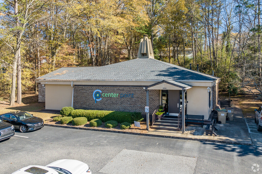 Center Point is a private school located in Gainesville.