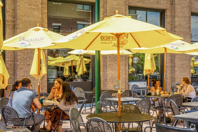 Enjoy a meal outdoors in Downtown Saint Charles at one of the many restaurants with patios.