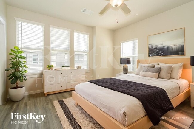 18419 Idyllic Aly, Shenandoah, TX 77385 - photo 7