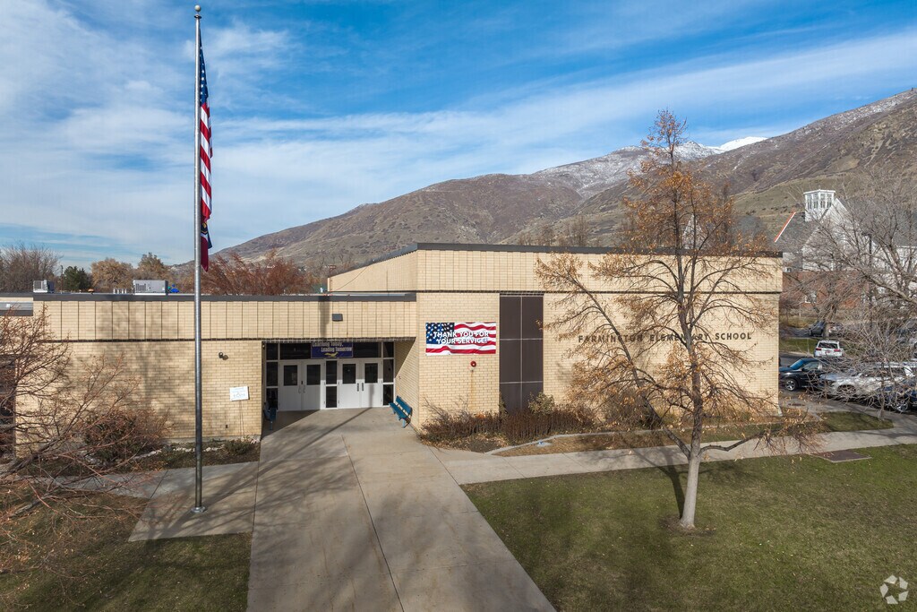 Farmington Elementary School has beautiful views of the mountains in Farmington.