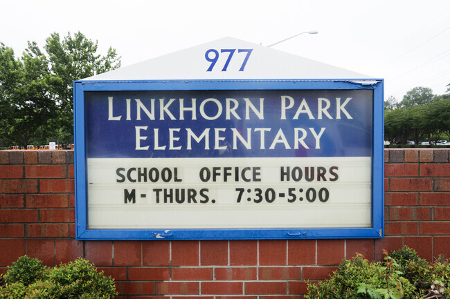 Linkhorn Park Elementary is a public institution.