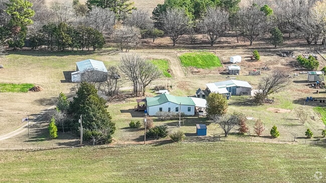 Neighbors in Needmore, OK, may be spread out, but they're there when you need them.