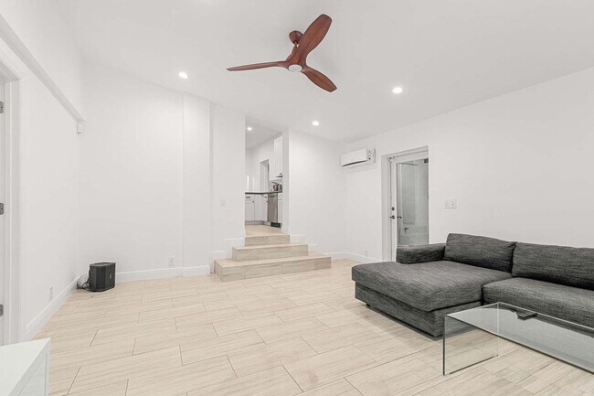 443 NE 71st St unit ID1323142P, Miami, FL 33138 - photo 4