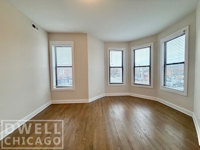 3405 W Fullerton Ave unit 3401-2, Chicago, IL 60647 - photo 5