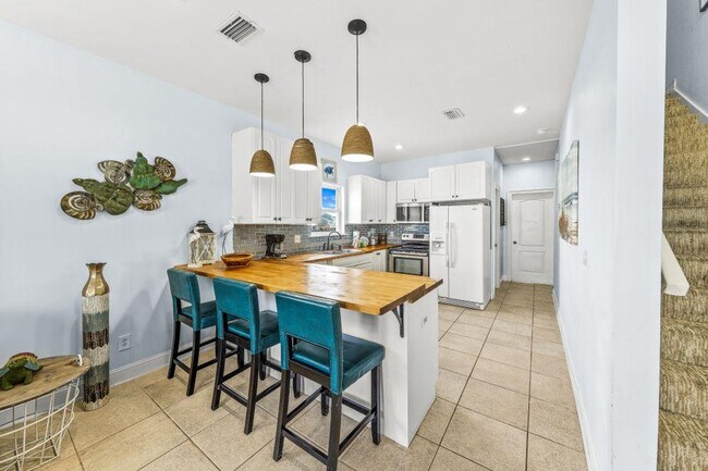 1433 W Lagoon Ave unit ID1267128P, Gulf Shores, AL 36542 - photo 2