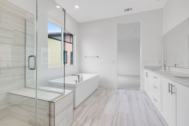 205 Lily Loop, Irvine, CA 92618 - photo 4