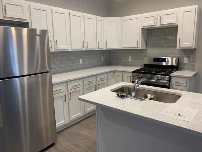 1779 Como Park Blvd unit 6, Depew, NY 14043 - photo 4