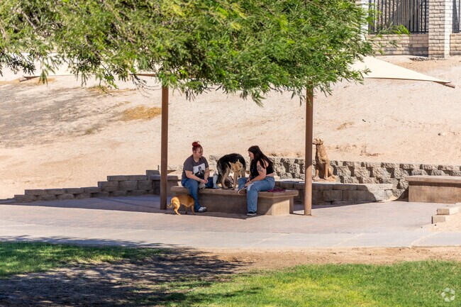 Find your favorite park in El Pueblocito.