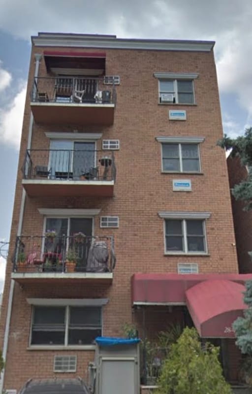 28-42 29th St, Queens, NY 11102