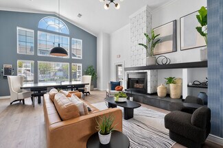 8787 Shenandoah Park Dr, Shenandoah, TX 77385