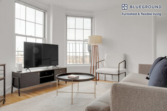1284 Beacon St Unit FL8-ID482, Brookline, MA 02446