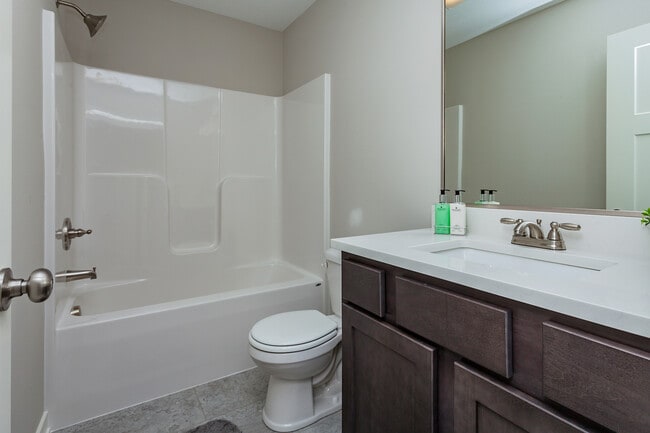 432 Napoli Ave unit 36452554, West Des Moines, IA 50266 - photo 5