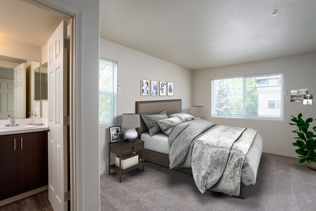 Edgewater Apartments, King City, OR 97224 - photo 4