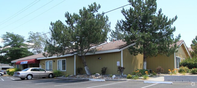 Sand Pebble & Spanish Oaks, Sparks, NV 89431 - photo 4