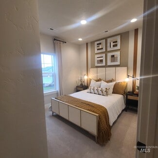 461 S Jake Ave, Kuna, ID 83634