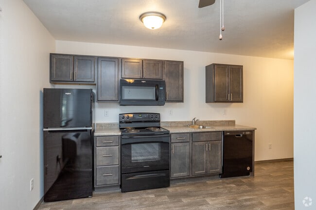 Studio - 453SF - Kitchen