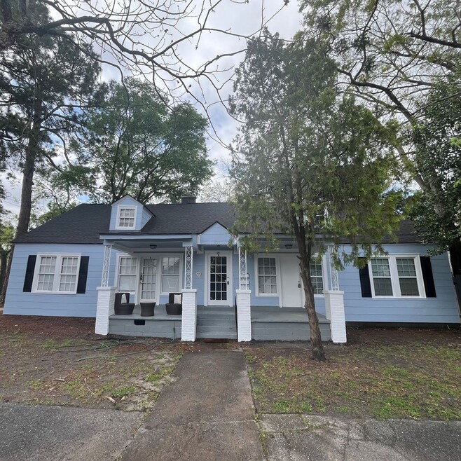 829 E 32nd St unit B, Savannah, GA 31401 - photo 1