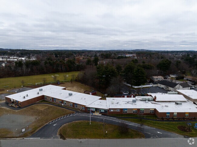 Dr. Lewis Soule school located in Salem, NH serves grades K-4.