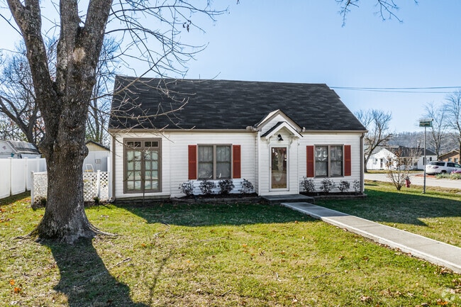 Many areas of Ashland City are residential.